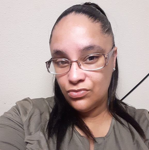 Meet your Posher, Aishia - Picture 1 of 1